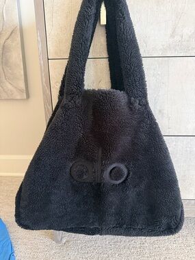 Alo blk Sherpa bag